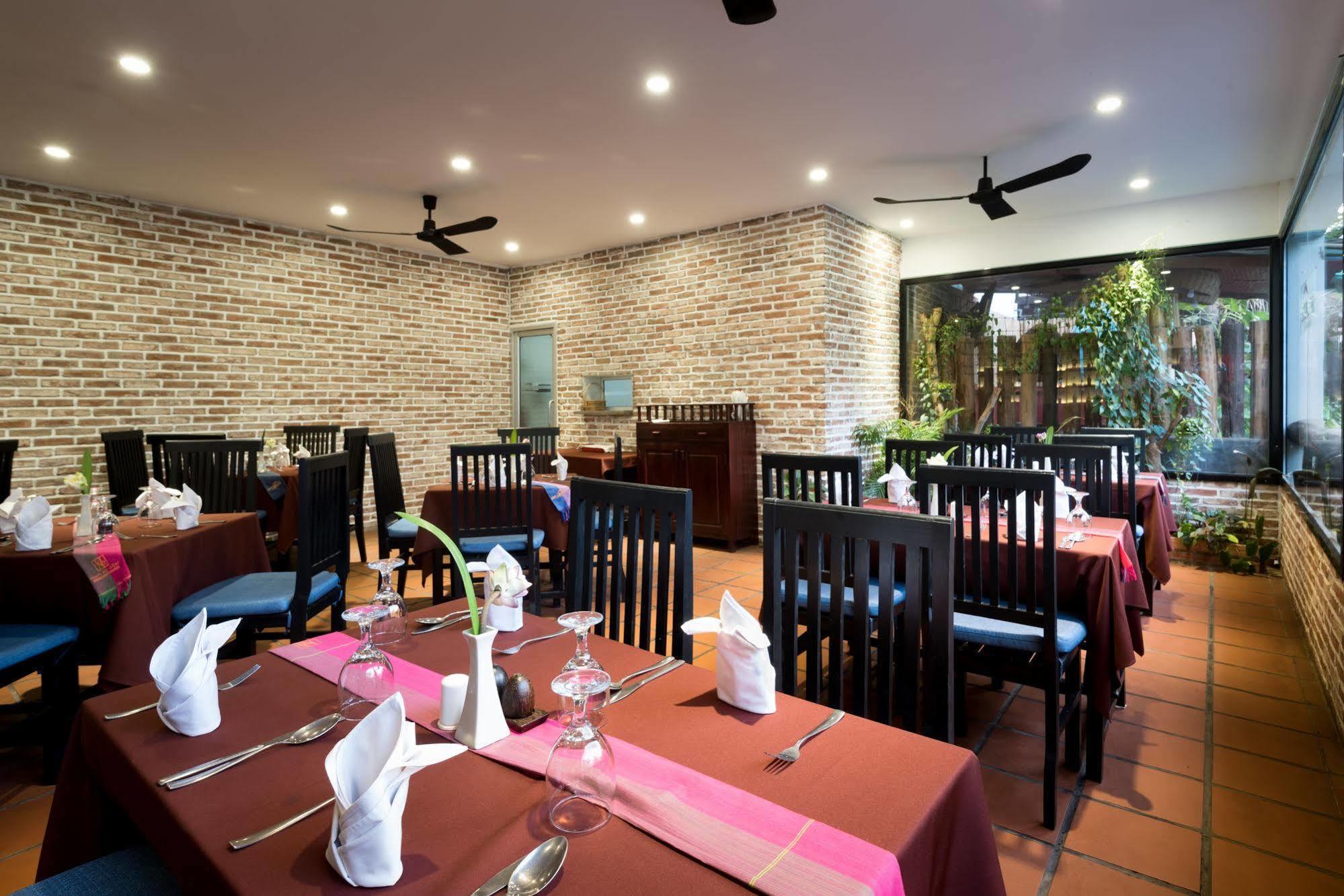 Hotel Skor Boutique Siem Reap Exterior foto